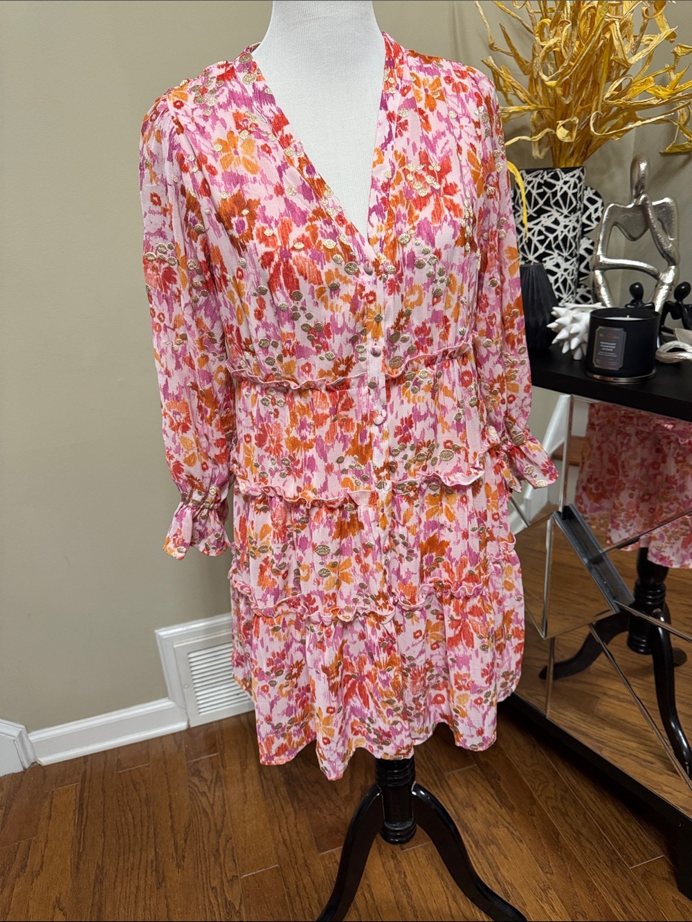 Karlie Pink Floral Tiered V-Neck Long Sleeve Dress Size M pre-owned